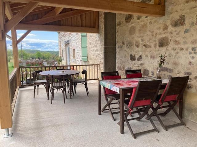 Chambres D'Hotes Domaine Les Grands Perons Hérisson Exterior foto